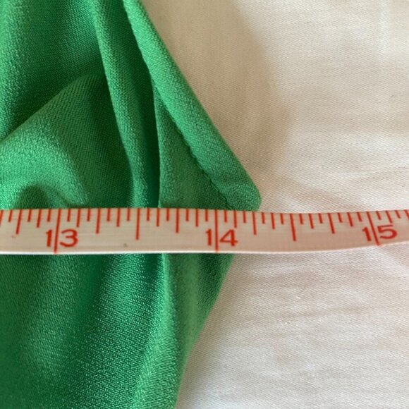 Bedo Green Wrap Dress - Picture 9 of 11